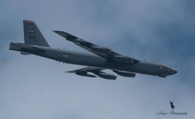 无人机直闯美军基地 暴露防御短板