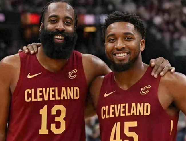 正直播NBA：骑士vs雄鹿