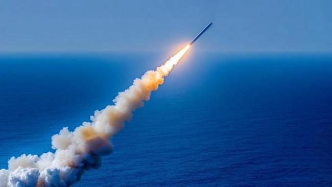 日本背着未清算的侵略罪责谋求再军事化 军国主义复燃引担忧