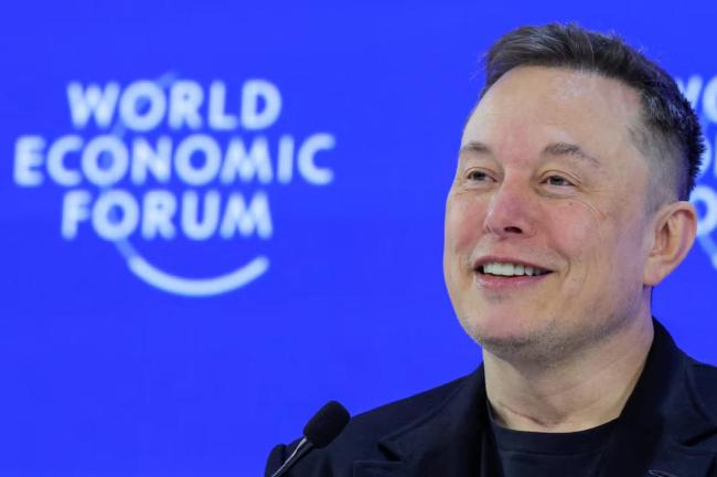 马斯克发力太阳能发电