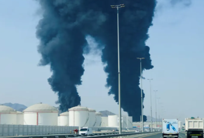 以色列点火，特朗普甩锅，卡塔尔遭袭：当美以不再同步，海湾成了最贵的“人质”！