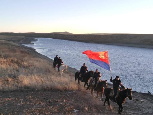 四川阿坝37岁民警抓捕逃犯中弹牺牲 父亲:他没有给人民警察丢脸