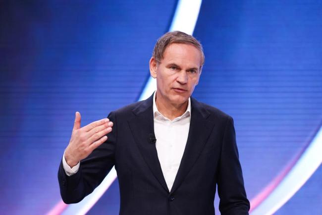 大众CEO：德国车企应向中国学习