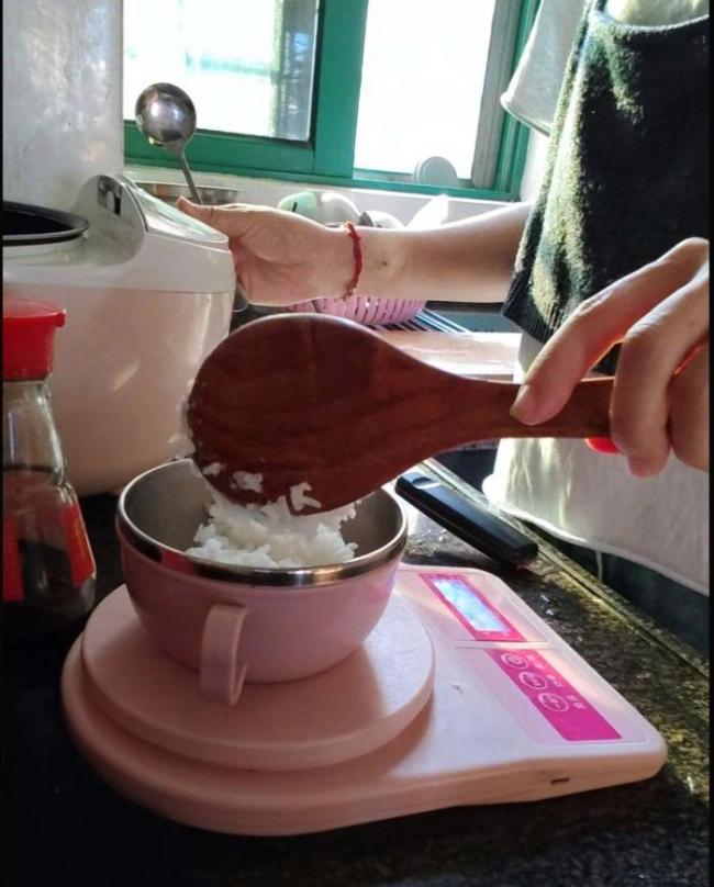 夫妻3个孩子同患罕见病 儿子已离世