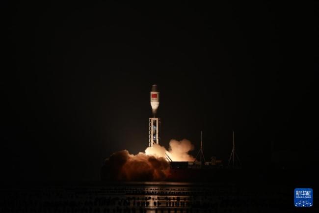 我国成功发射微厘空间02组卫星