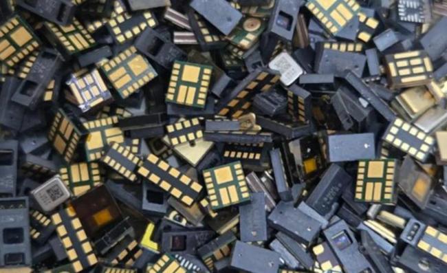 手机集体涨价 华为苹果为啥不涨 供应链与自研优势凸显