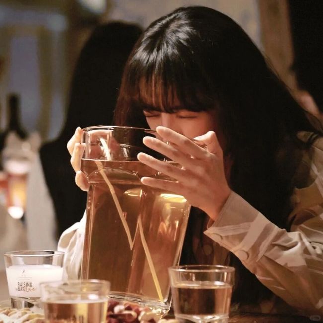 00后的酒桌真的不“登”了吗