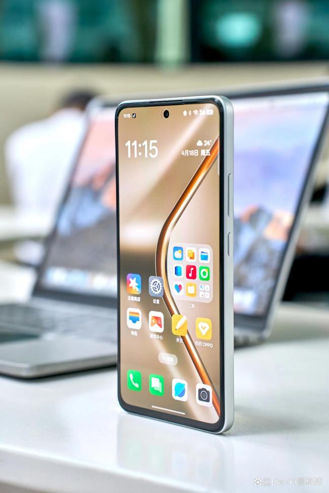 手机涨价潮千元低端机型暂未调价 中端机普涨引热议