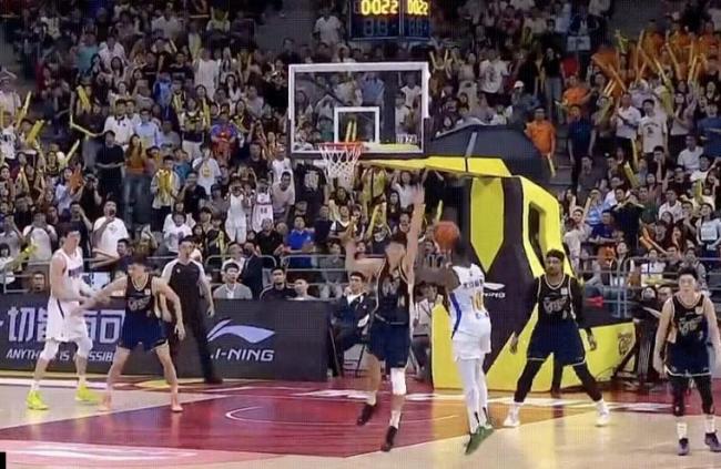 广东本赛季4次遭对手绝杀或准绝杀