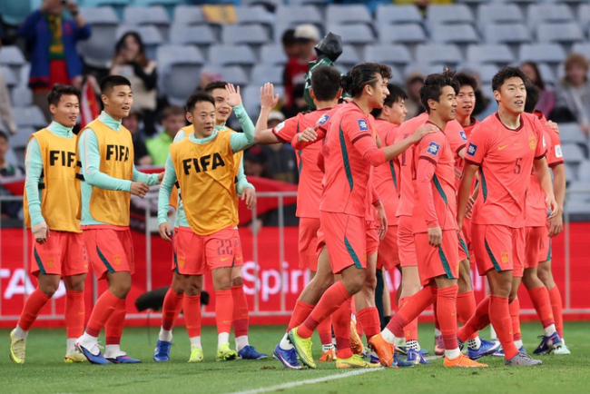 国足时隔16年击败当届世界杯参赛球队 胜利提振信心