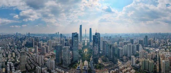 被最强地级市猛追“第一省会