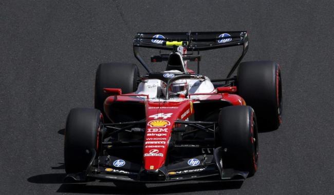 汉密尔顿超越拉塞尔