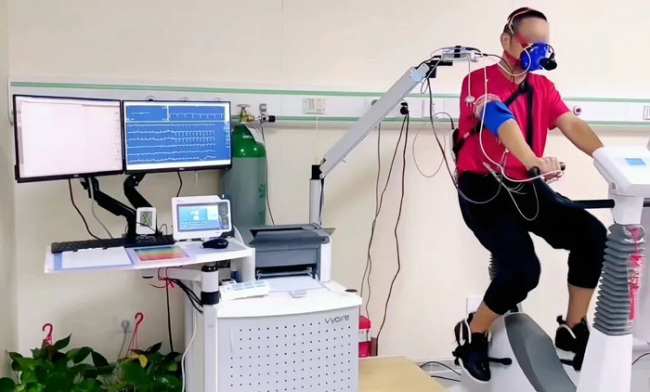 10余场马拉削弱跑在即，群众提议：赛前给心肺作念个“体检” 科学评估保险安全