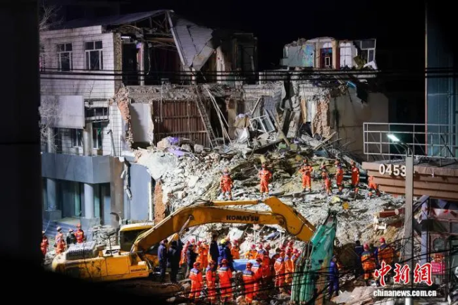 黑龙江海林楼房崩塌致7死