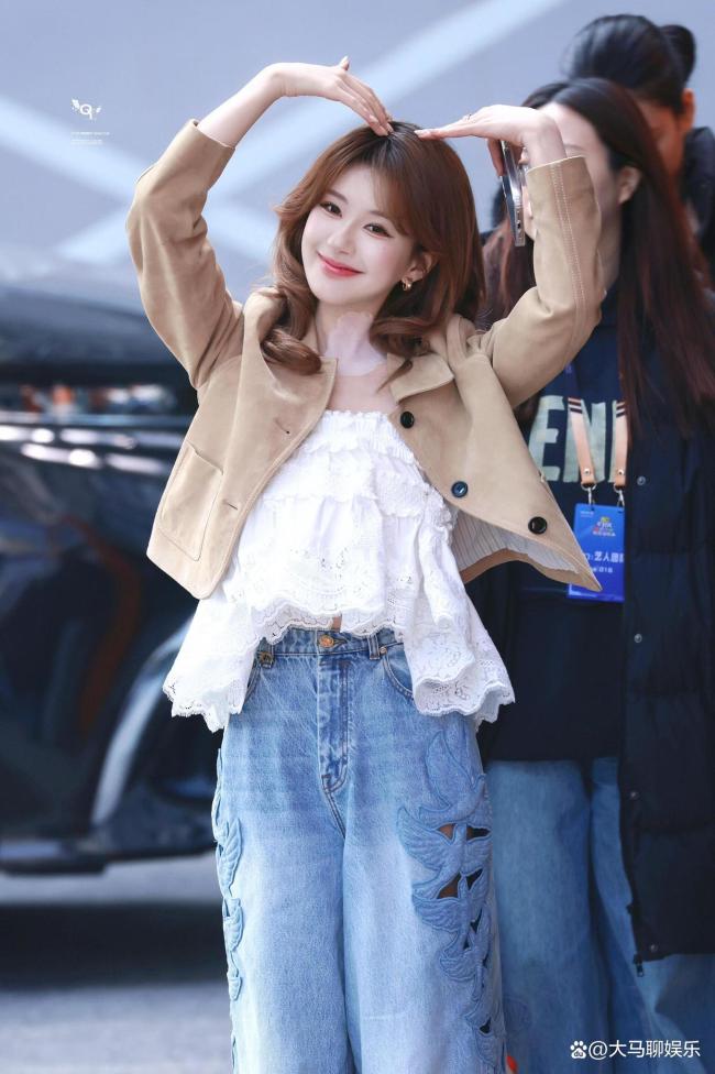 赵露思一顿解释之后更好笑了