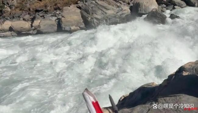 虎跳峡遗体打捞难家属放弃 敬畏自然警钟长鸣