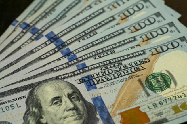 “石油美元”裂痕已现,人民币能否乘势而上?