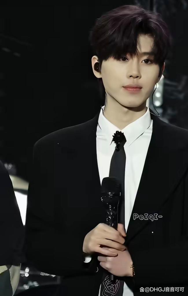 en王翊恩 受室但没同居 体式婚配引热议