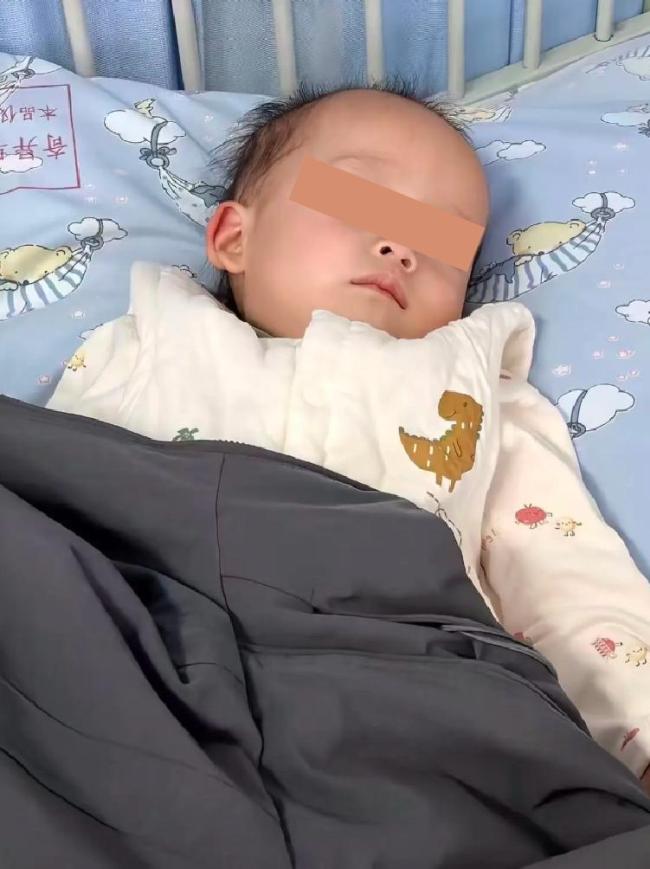 卫健委回应1岁男童输液后抽搐去世 真相亟待查明