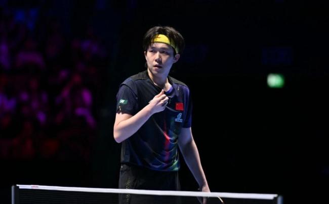 王楚钦两连胜晋级男单16强 直落三局胜出