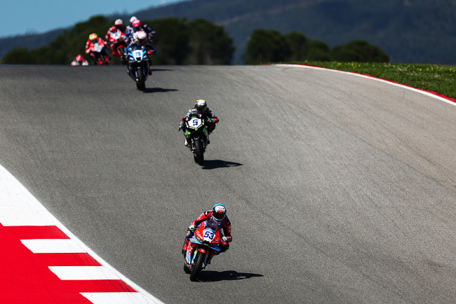 从张雪“出圈”看中国摩托“新出海”