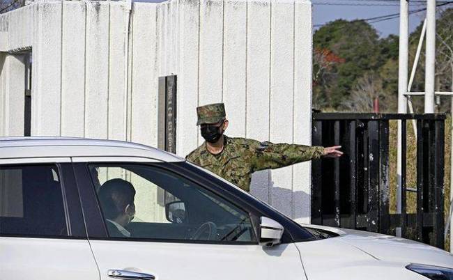 专家：日本右翼的刀已经亮出来了 自卫队员持刀闯馆事件引发关注