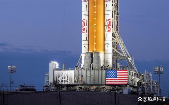 博主：美国阿尔忒弥斯2号真“拼命”