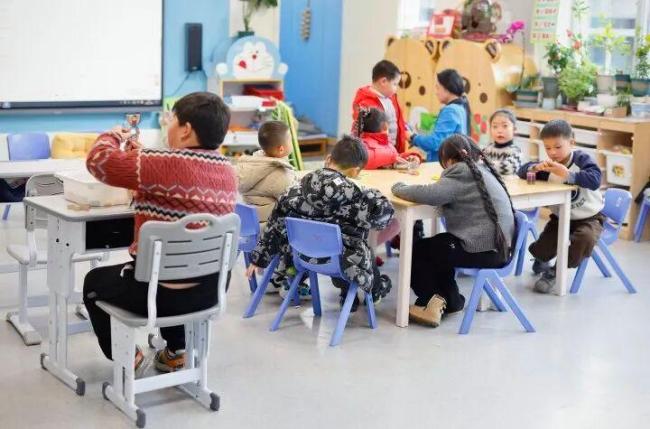 妈妈决定不再把孤独症儿子“藏起来” 让星星的孩子被看见