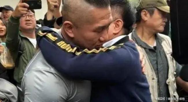 台湾馆长：两岸统一成功必然有我 岛内民意转向支持统一