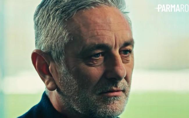 “我成为了你”是最好的纪念 守门员的坚韧之路