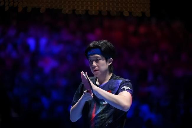 王楚钦夺冠彻底撕碎依赖队友标签 孤勇逆袭封神