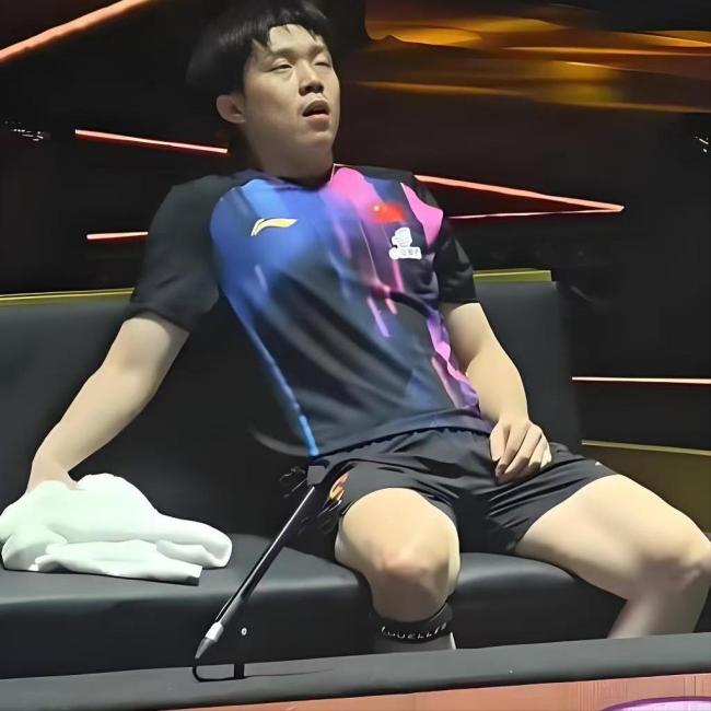 王楚钦夺冠彻底撕碎依赖队友标签 孤勇逆袭封神