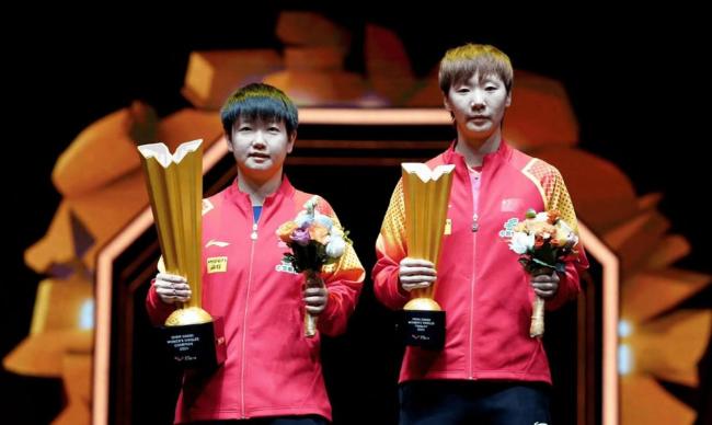 郭焱感谢孙颖莎王曼昱:女乒双保险 半决赛逆转晋级