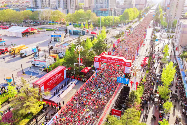 “济马”不止于42.195公里 城市与跑者的美好约定