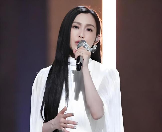 浪姐7直播接连“放鸽子” 观众耐心磨成碎渣