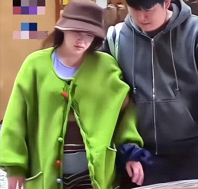 阚清子小考哭了 真情崩溃引共鸣