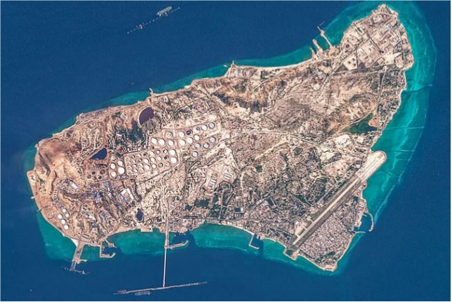 伊朗哈尔克岛再次被袭击 传出多次爆炸声