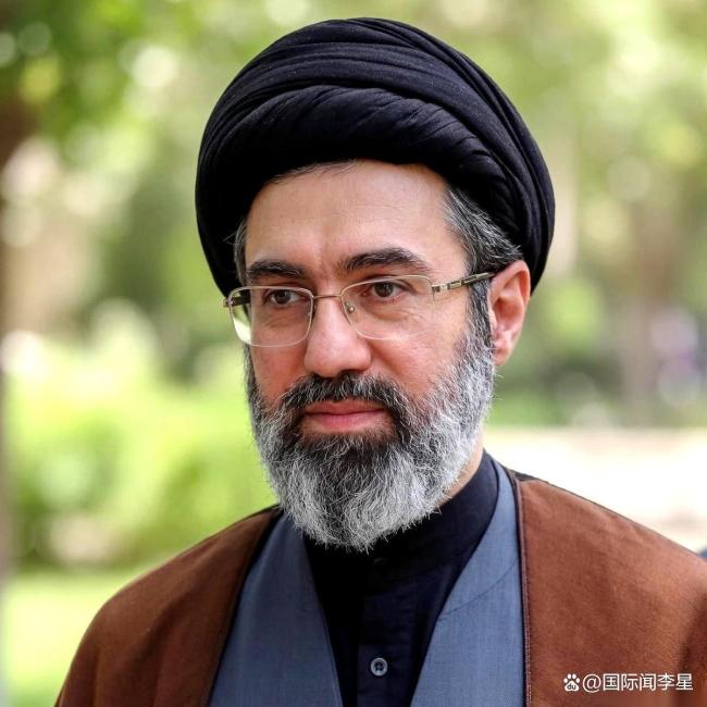 白宫称霍尔木兹海峡开放是谈判前提 美伊谈判面临严峻考验