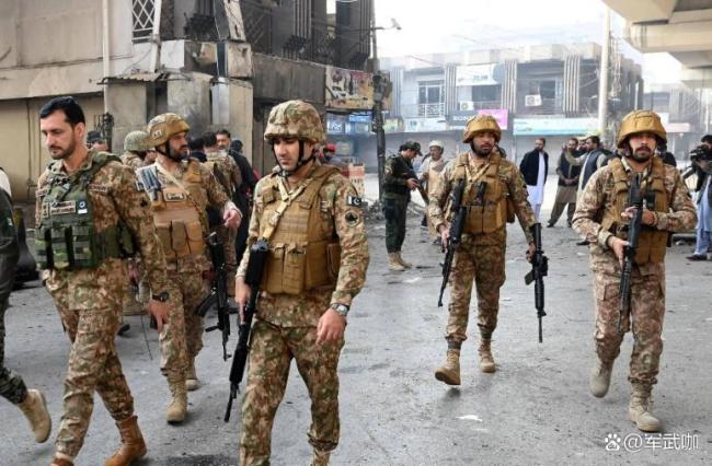 伊斯兰堡部署上万人保障美伊会谈 红色警戒确保安全