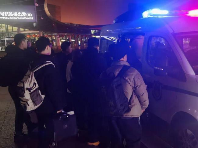 米哈游协助警方端掉批量注册黑产 全链条糟塌作恶团伙