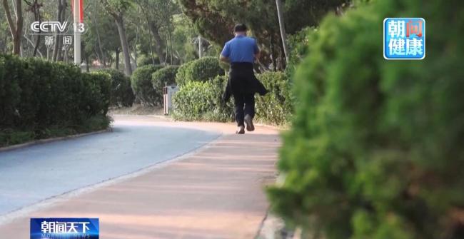 北京:心源性猝死发病年龄下降 黄金4分钟急救很重要 心血管筛查不可忽视