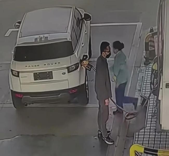 江西警方通报“路虎加油逃单” 逃单行为已查处