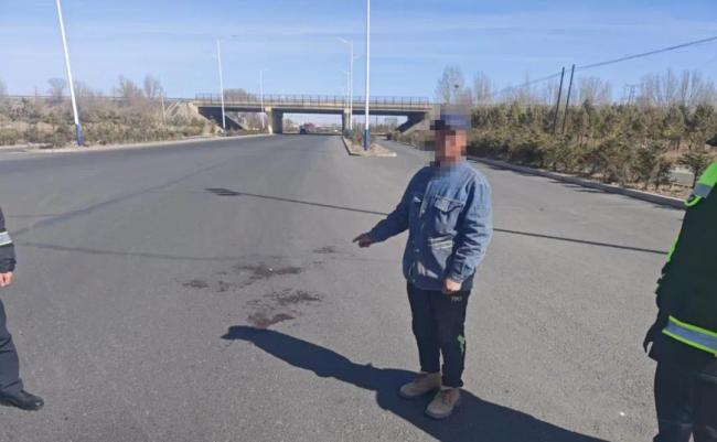 撞东谈主后驾车逃离现场,乌兰察布交警3小时快速侦破