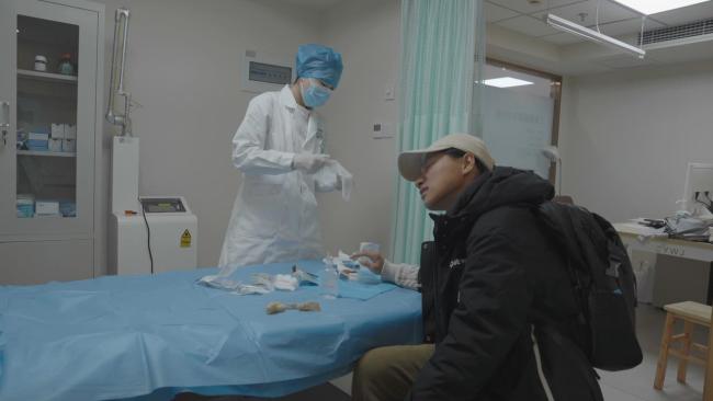 一个女外卖骑手的世界：系统之下，生存之上