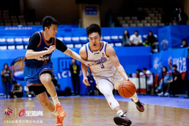 CBA常规赛:四川丰谷酒业vs天津先行者 先行者三分雨大胜