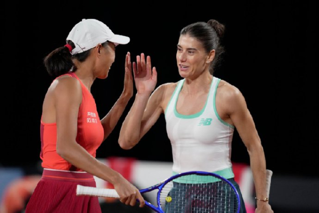 张帅组合获林茨站女双冠军 全场地类型冠军成就解锁