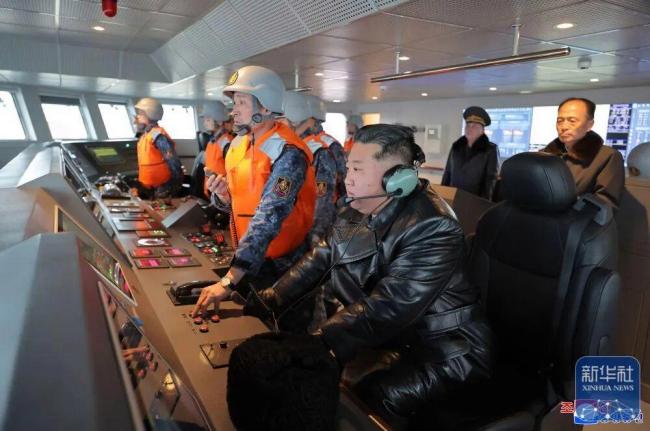 朝鲜崔贤号驱逐舰进行武器系统试验 导弹试射成功