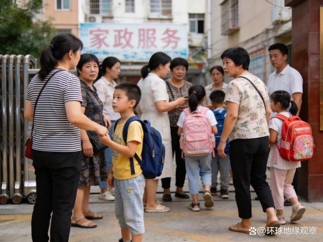 教育部严禁中小学违规补课 减轻家庭负担