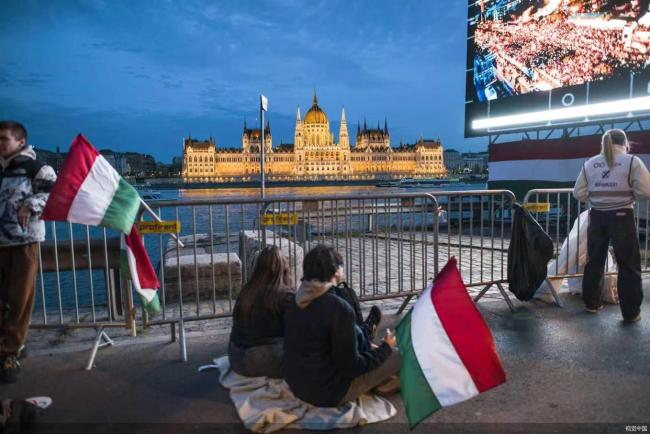 匈牙利政局巨变