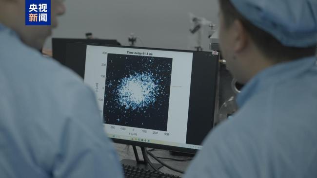 我国科学家复刻“类球状闪电”